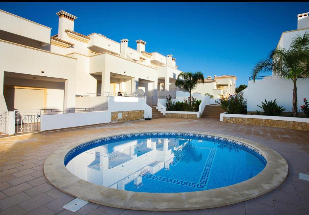 Villa Adrian & Brian البوفيرا المظهر الخارجي الصورة